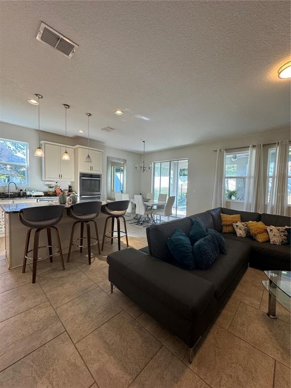 Foto del edificio - 14645 Magnolia Ridge Loop