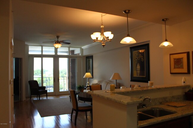 Building Photo - 303 Sky Sail Blvd