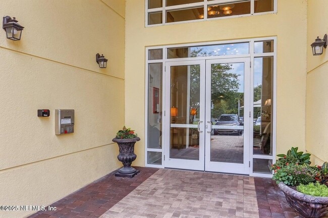 Building Photo - 9831 9831-1 Del Webb Parkway Ap