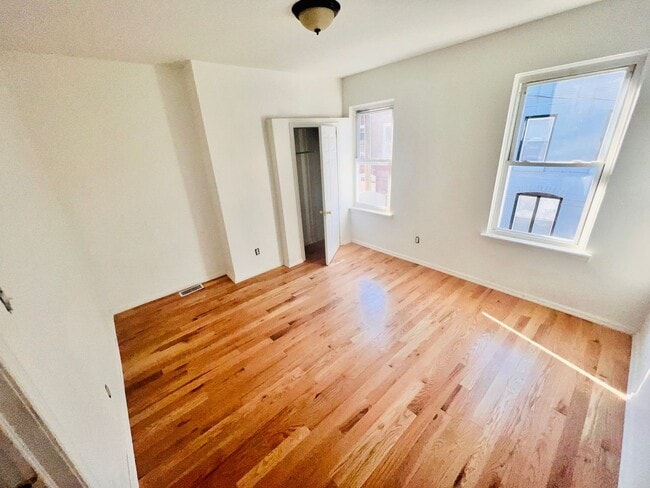 Brand New 3 Bed 1.5 Bath Home w/ Stainless... - Brand New 3 Bed 1.5 Bath Home w/ Stainless...