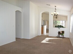 Building Photo - 10871 W Alvarado Rd