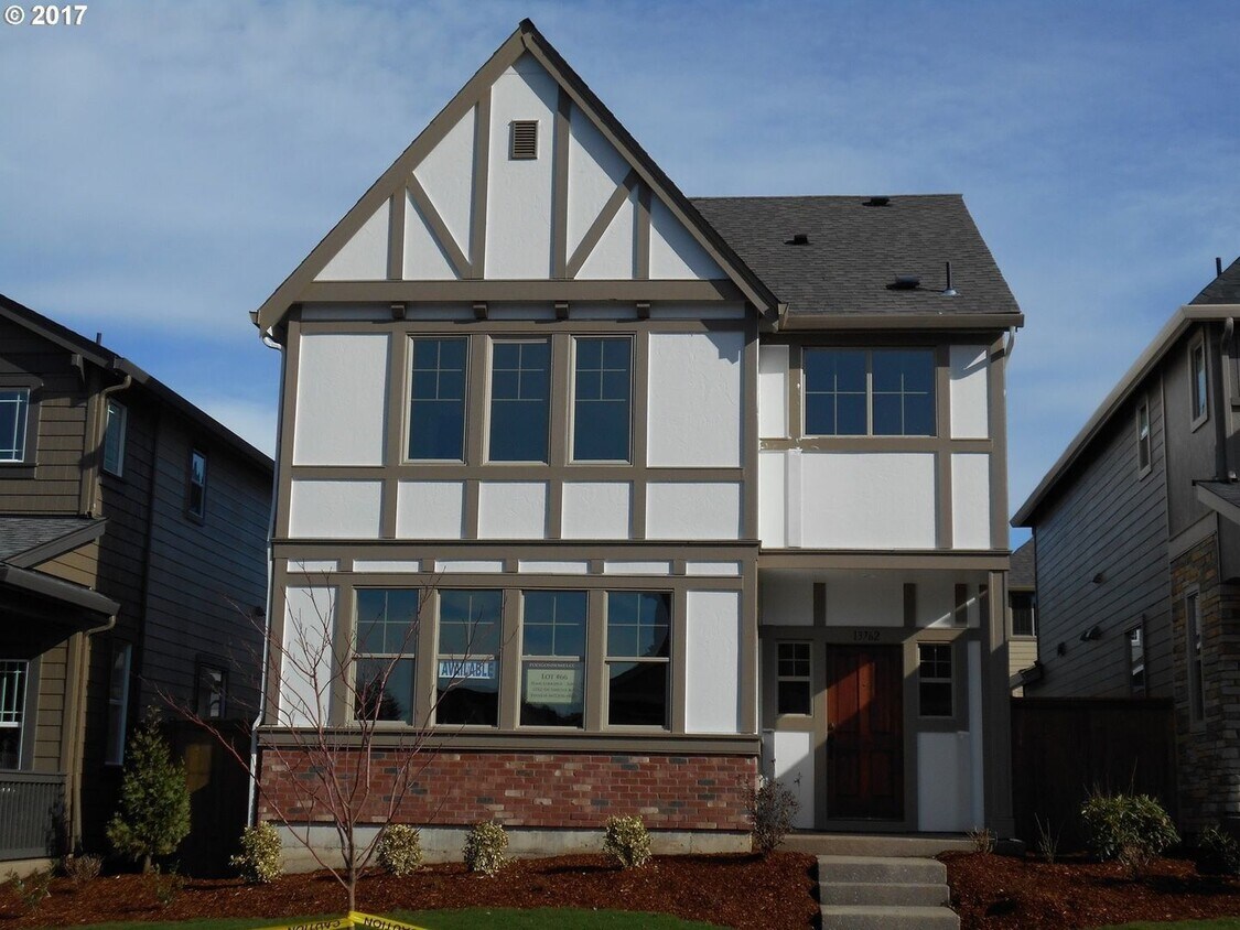 Foto principal - Progress Ridge 3 Bedroom House!
