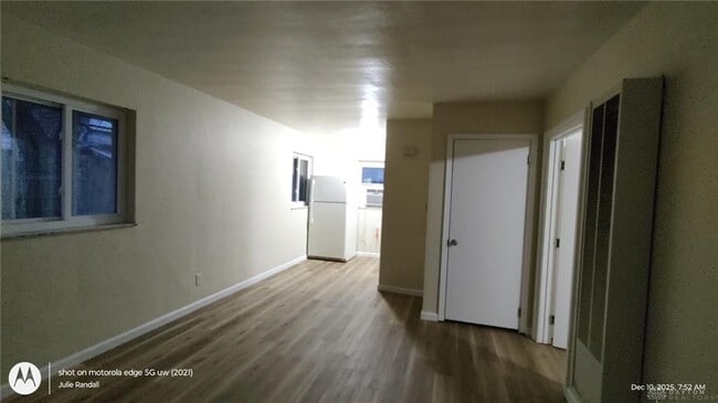 Building Photo - 722 Morse Ave