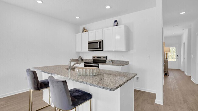 Building Photo - 13634 Logan Pl