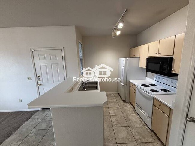 Foto del edificio - Beautiful Condo The Cliff At North Mountain!