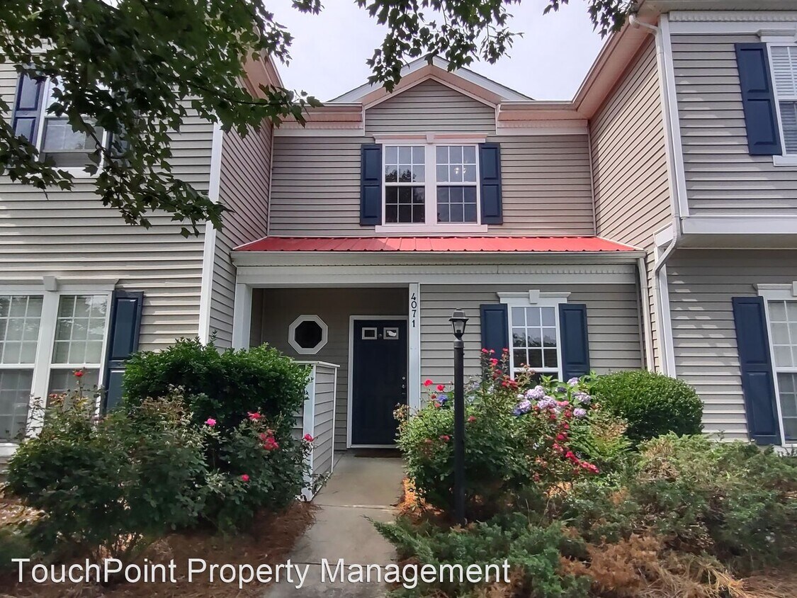 Foto principal - 2 br, 2.5 bath House - 4071 Center Place D...