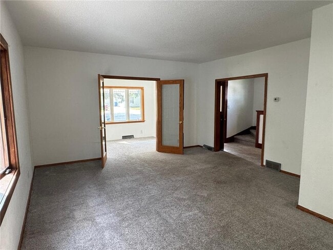 Building Photo - 908 11th Ave