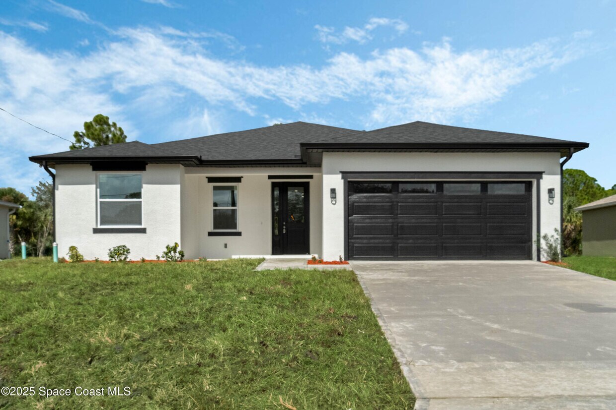 Foto principal - 521 Garbelmann St