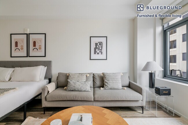 Foto del edificio - 345 Harrison Ave