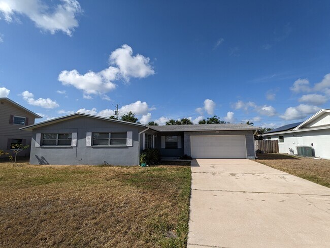 Front view - 430 Patrick Ave
