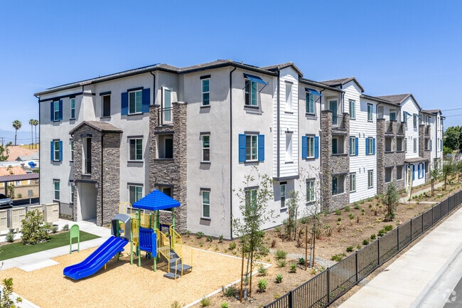 Gallery Park - Gallery Park Apartments