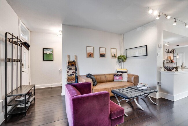 Foto del edificio - 2562 W River Dr