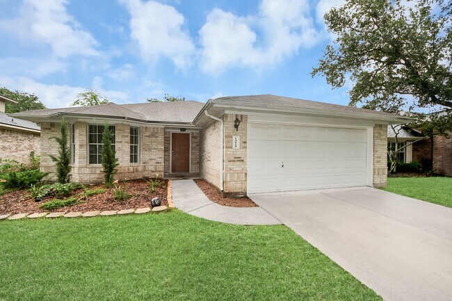 Foto del edificio - 14610 Hazy Ridge Ln