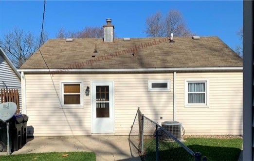 Building Photo - 909 E Emerson St