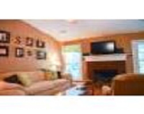 Foto del edificio - 2233 Wagon Wheel Trl