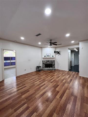 Foto del edificio - 9223 Crimnson Ct