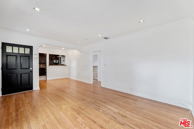 Building Photo - 7007 Firmament Ave