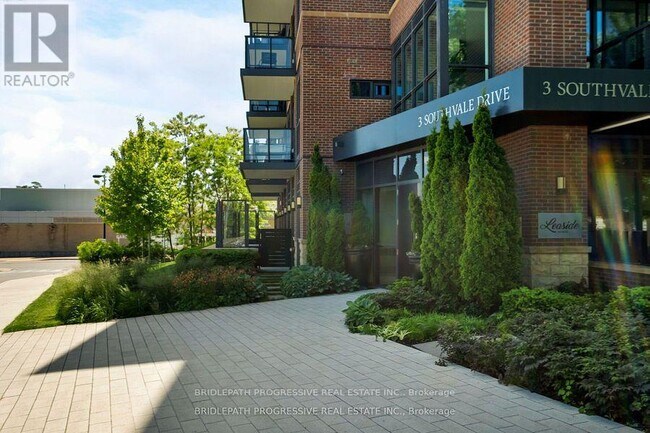 Building Photo - 3-403 Southvale Dr