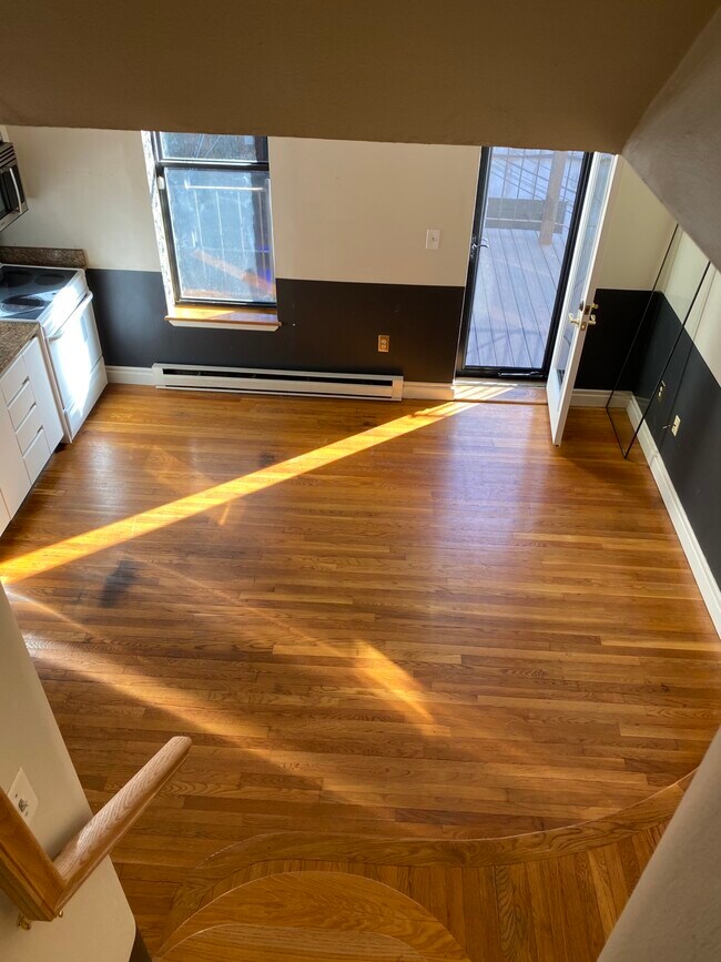 16 Wellington St Unit 4, Boston, MA 02118 16 Wellington St Boston, MA