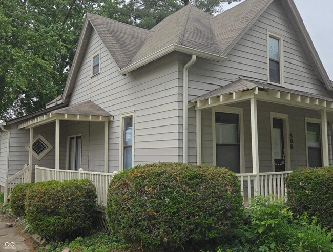 Building Photo - 408 S Main St