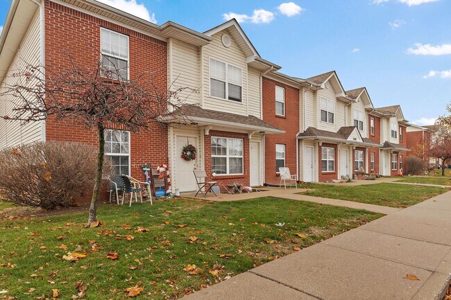 Foto del edificio - 1308 E Liberty Cir