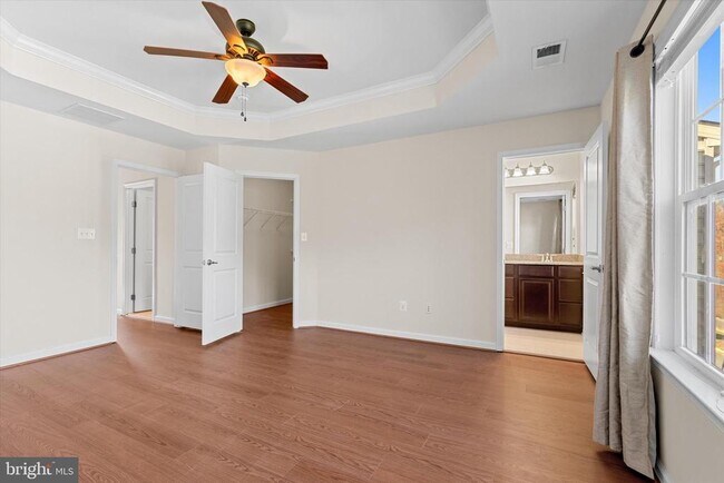 Foto del edificio - 4382 Daisy Reid Ave