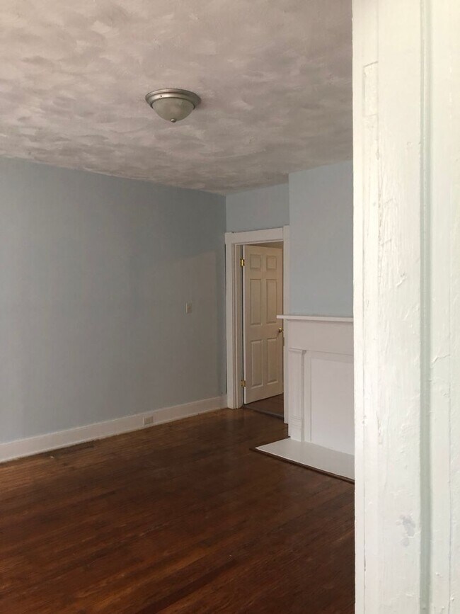 Foto del edificio - 3 Bedroom/1.5 Bath Northside Home ***Avail...