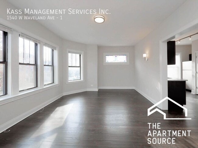 Foto del edificio - 1540 W Waveland Ave