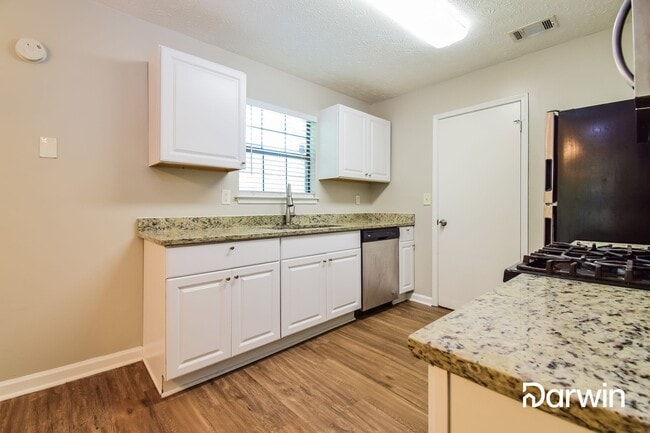 Building Photo - 107 Clifford Ct