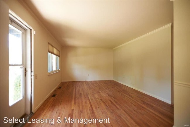 Building Photo - 3 br, 2 bath House - 1400 Paddock Drive