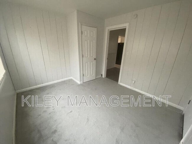 Building Photo - 18417 Beland Street