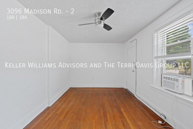 Foto del edificio - 3096 Madison Rd