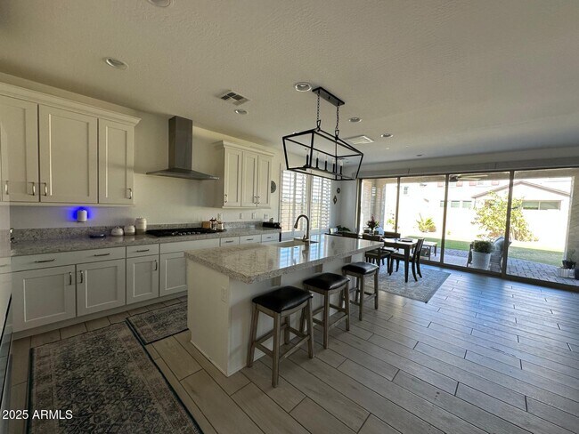 Foto del edificio - 3645 N 56th St