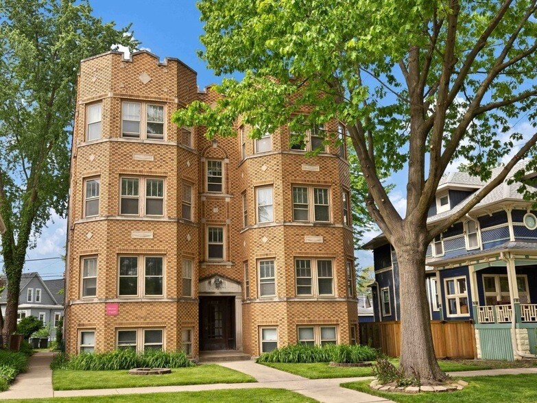 Foto principal - 3636 Grand Boulevard Unit 3N