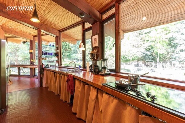 Building Photo - 26 Deep 6 Dr