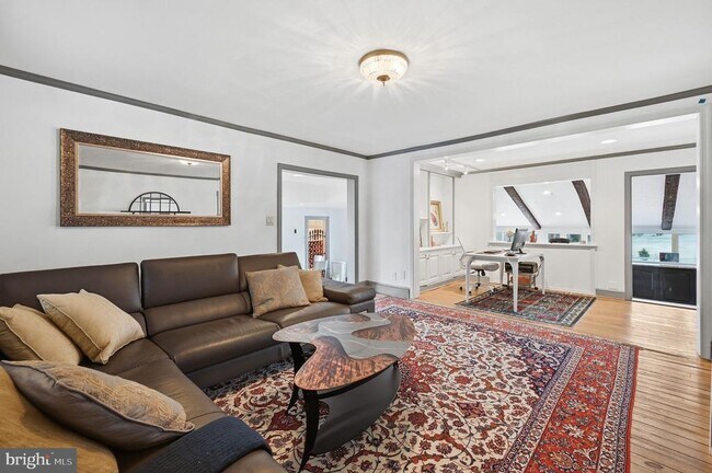 Foto del edificio - 11641 Glen Rd