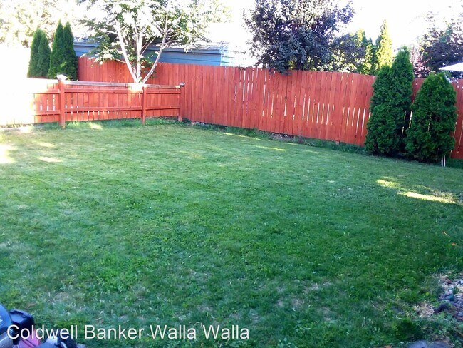 Foto del edificio - 2 br, 1 bath House - 526 N. 6th