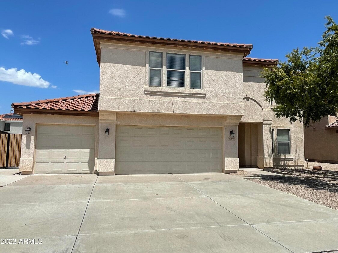 Primary Photo - 3404 E Wyatt Way