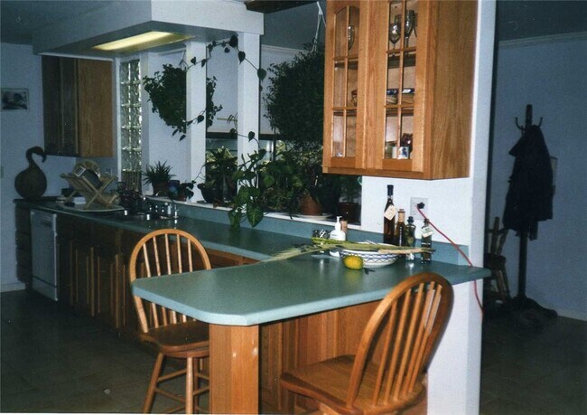 Foto del edificio - 102 Turkey Hill Rd