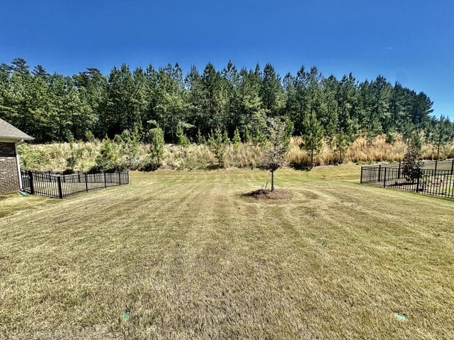 Foto del edificio - 9650 Liberty Hill Dr