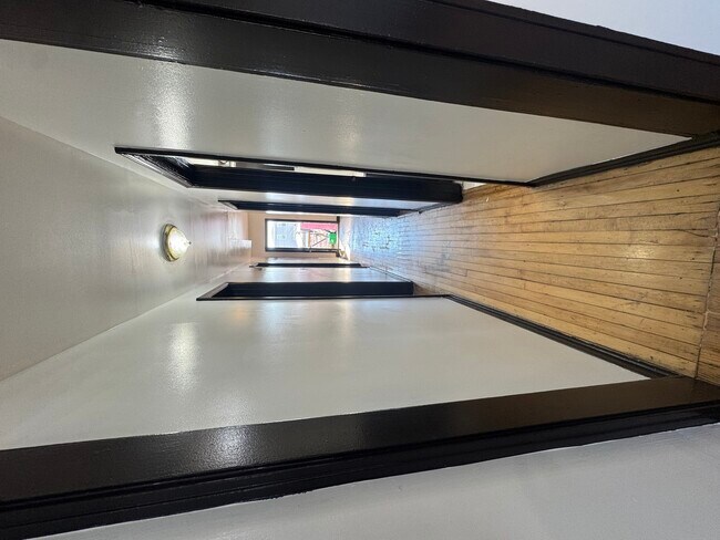 Foto del edificio - 4251 W Haddon Ave