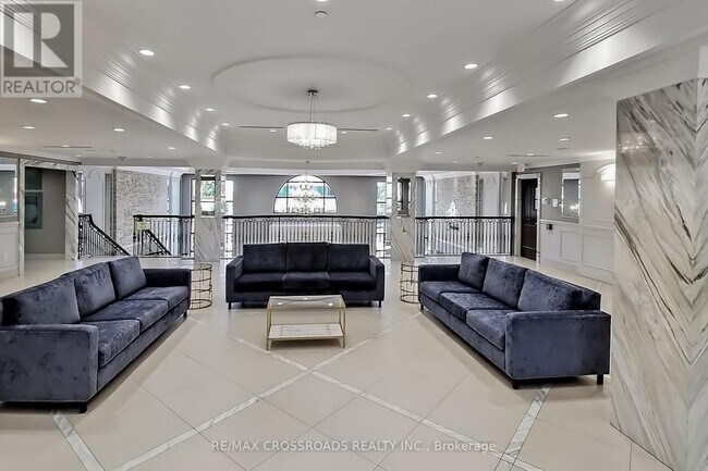 Photo du bâtiment - 99 S Town Centre Blvd