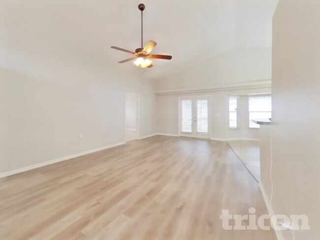 Building Photo - 8516 Sunsprite Ct