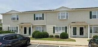 Building Photo - 2370 Vineyard Dr