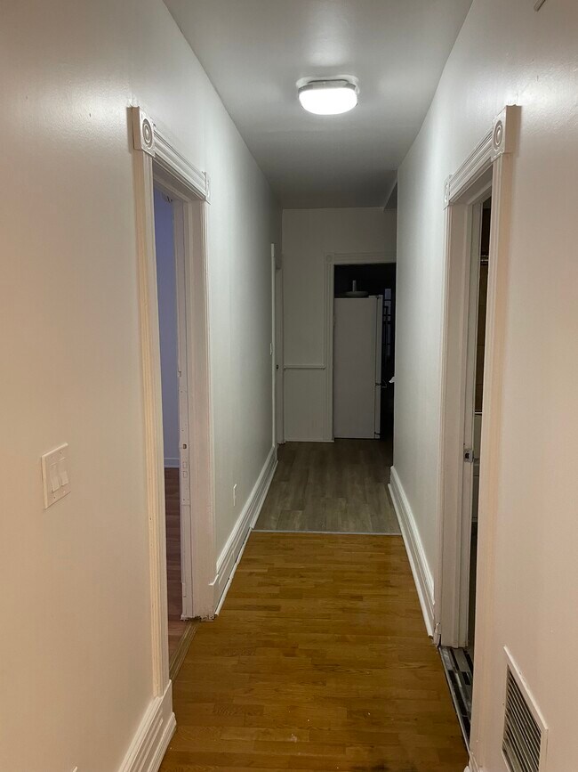 Foto del edificio - 1318 3rd St