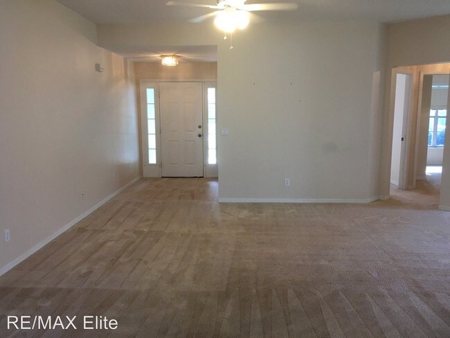 Building Photo - 3 br, 2 bath House - 812 Cebu Pl