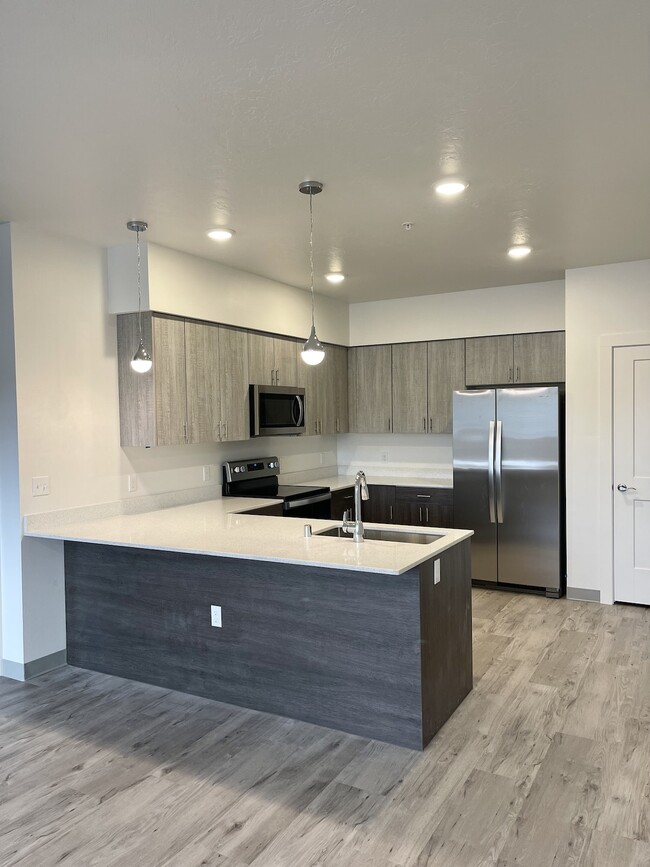Building Photo - 3905 South Dishman Mica Road, Unit 305