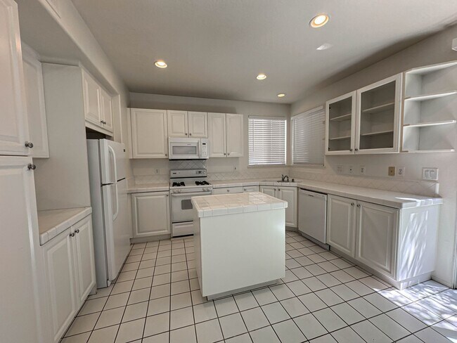 Building Photo - COMING SOON! Charming 4-Bedroom Home with ...