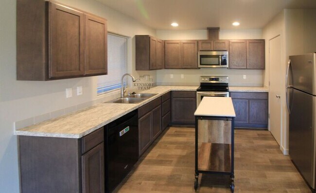 Foto del edificio - 605 S Cedar Ave