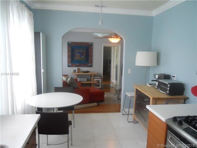 Foto del edificio - 740 10th St